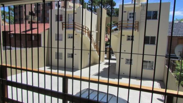Hermoso Departamento - A estrenar - Con Cochera - A 2 cuadras de Chiozza y a 3 cuadras del Mar - Zona Residencial.  - Departamento en San Bernardo