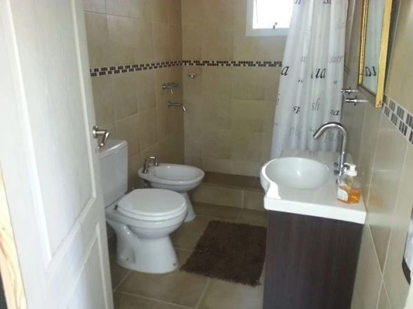 Importante Chalet Nuevo - Próximo a Cariló y ubicado a 5 cuadras del mar - Casa/Chalet en Valeria del Mar