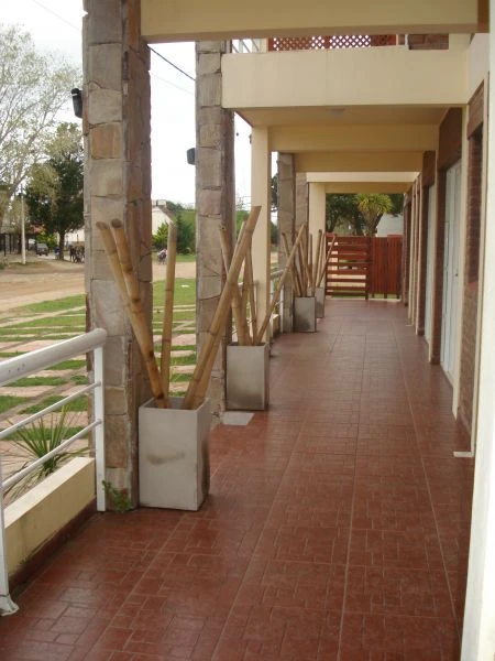 3 ambientes en Complejo - Zona tranquila y segura para familias - A 8 cuadras del mar y 6 del centro - Dúplex/Tríplex en Mar de Ajó