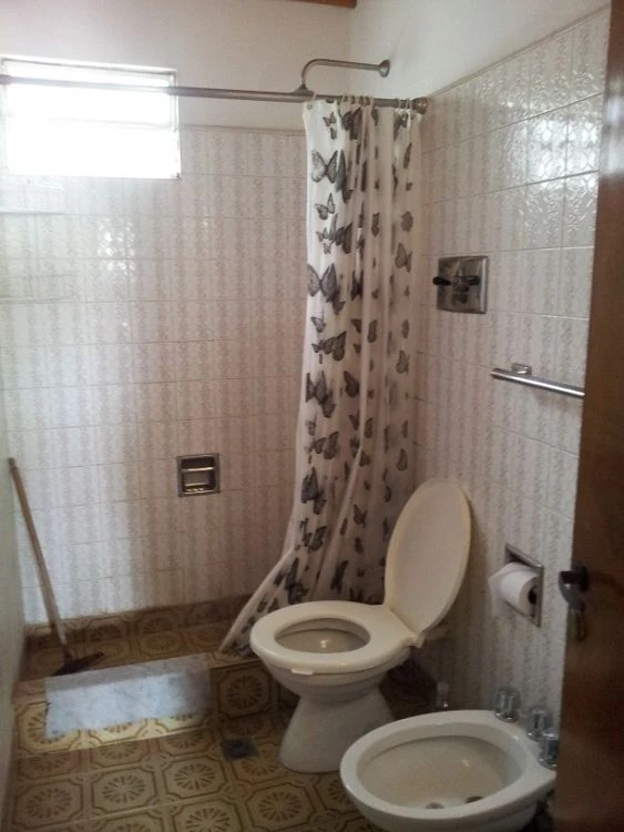 3 Ambientes - Entrada de Auto Techada - A 2 cuadras de la playa - Casa/Chalet en Aguas Verdes