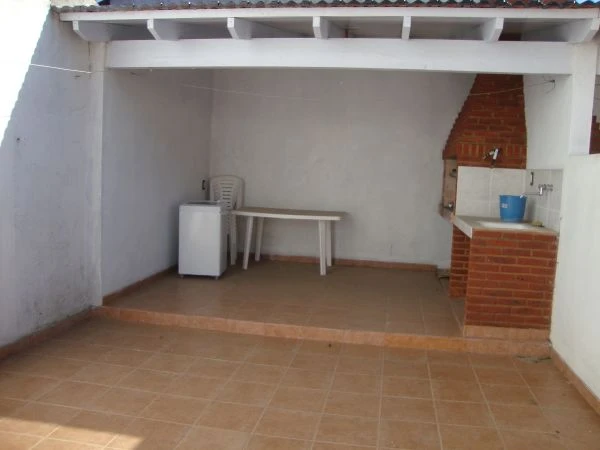 Muy comoda y Amplia - A 400 metros del mar - Casa/Chalet en La Lucila del Mar