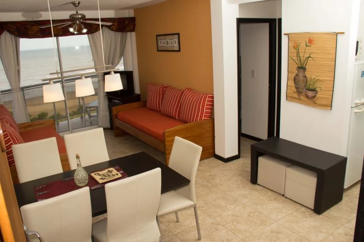 Departamento de 2 ambientes - Frente al mar - 4° Piso (con ascensor) - Departamento en San Bernardo