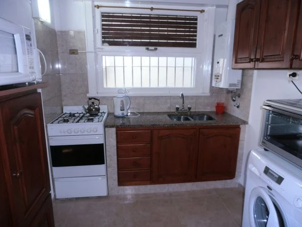Excelente y amplia - A 2 cuadras del mar. - Casa/Chalet en Villa Gesell
