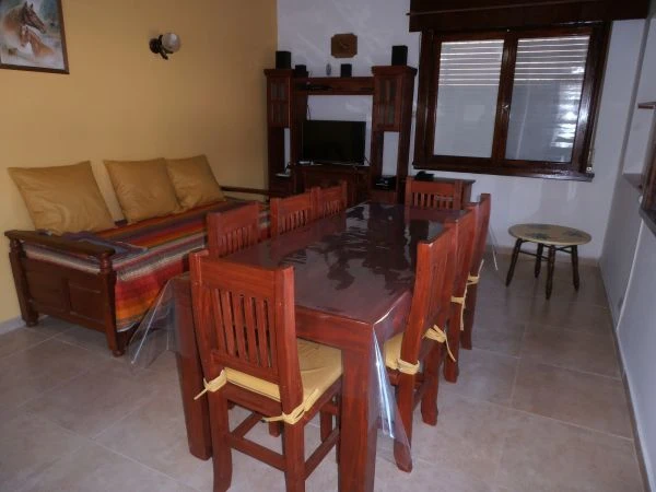 Excelente y amplia - A 2 cuadras del mar. - Casa/Chalet en Villa Gesell
