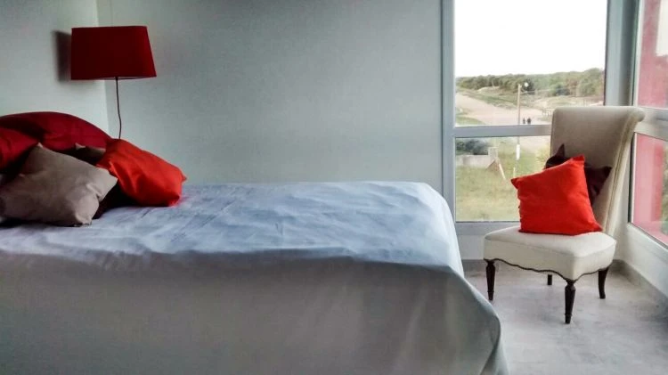 HERMOSA CASA FRENTE AL MAR - Hermosa casa de diseño frente y con vista al mar. - Dúplex/Tríplex en Nueva Atlantis
