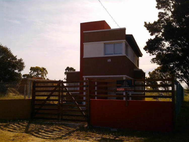 Casa de Diseño Moderno -  - Dúplex/Tríplex en Nueva Atlantis