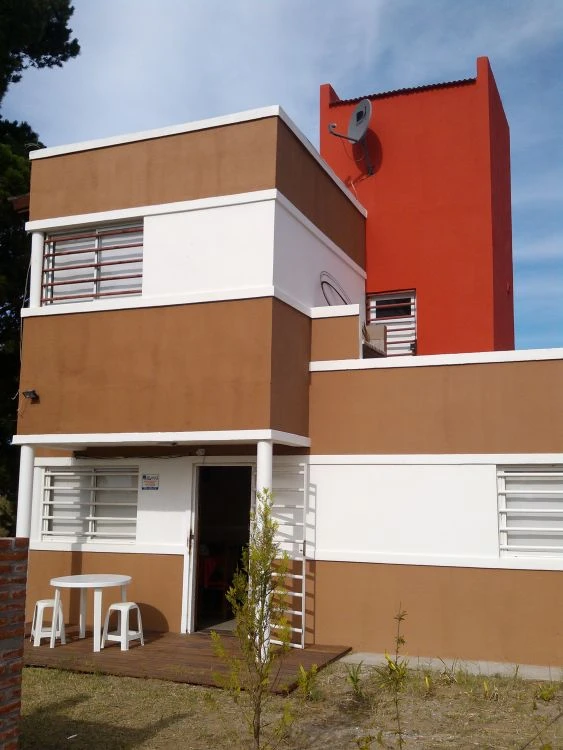 Casa de Diseño Moderno -  - Dúplex/Tríplex en Nueva Atlantis