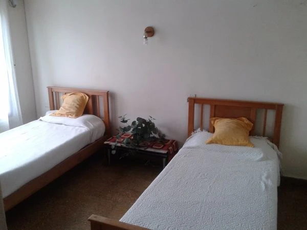 3 ambientes - Muy luminosa - En barrio muy tranqulio. - Casa/Chalet en Necochea