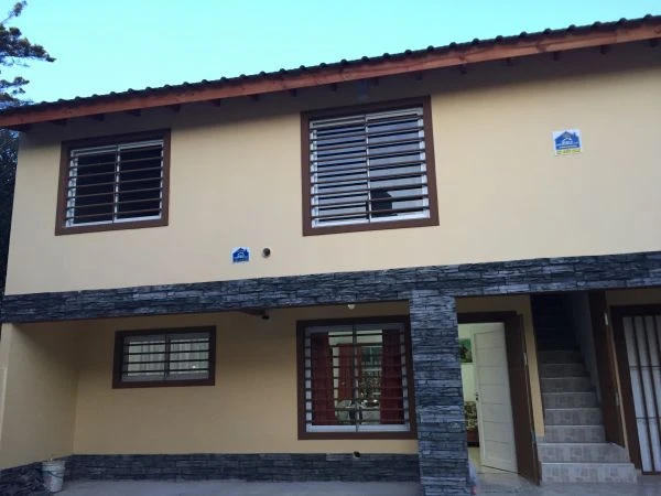 Depto en impecable estado. -  A 3 cuadras del Mar - En complejo - Departamento en Costa Azul