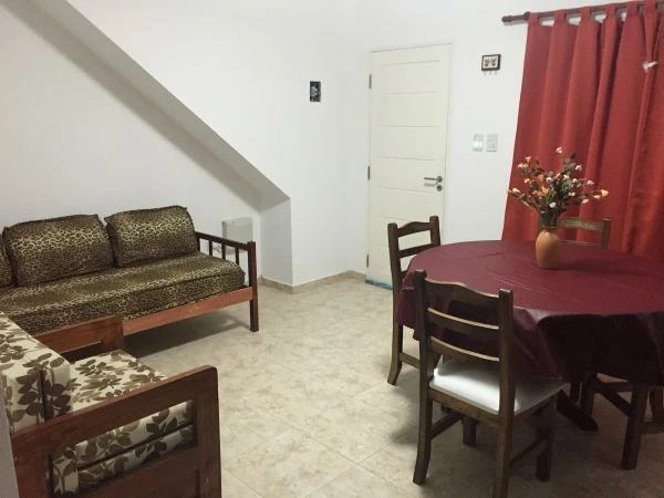 Depto en impecable estado. -  A 3 cuadras del Mar - En complejo - Departamento en Costa Azul