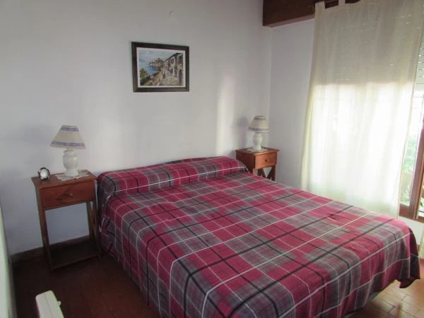 Hermosa Casa - Excelente Ubicación - A 5 Cuadras del Mar - Casa/Chalet en La Lucila del Mar