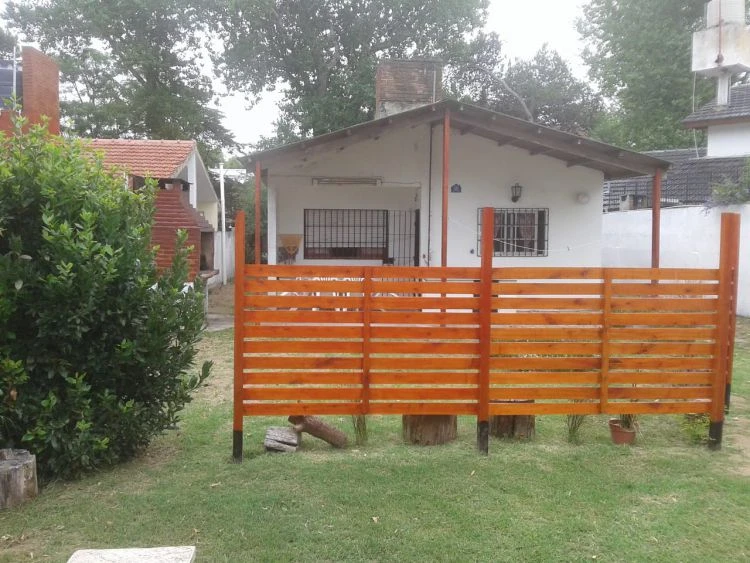 Hermosa Casa - Excelente Ubicación - A 5 Cuadras del Mar - Casa/Chalet en La Lucila del Mar