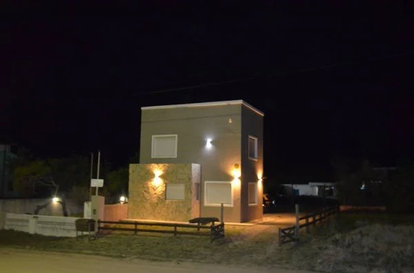Casa muy cómoda y luminosa - A 80mtrs. del mar - Bajada a la playa - Casa/Chalet en Mar del Sur