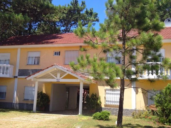 Complejo de Departamentos -  - Dúplex/Tríplex en Nueva Atlantis
