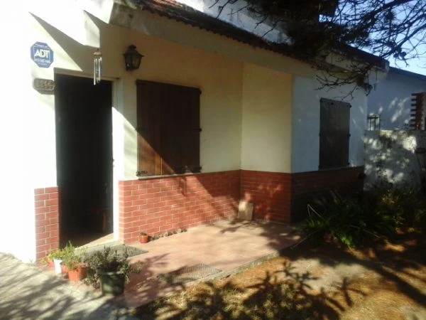 Chalet en Santa Teresita - Ubicado a 4 cuadras de la playa. - Casa/Chalet en Santa Teresita