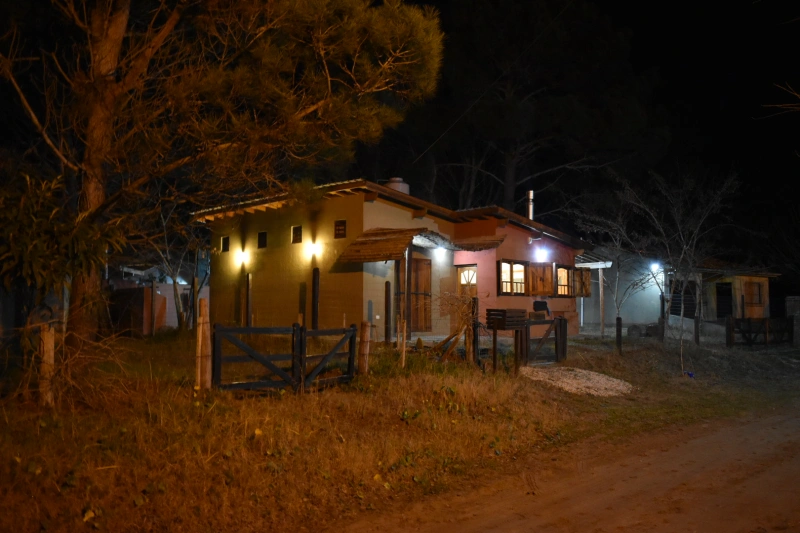 NISSEN HUT - 3 ambientes a dos cuadras del mar - Casa/Chalet en Aguas Verdes