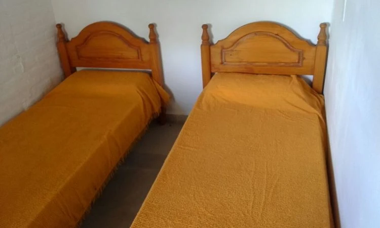 CASA PARA 8 PERSONAS FRENTE BALNEARIO LA PERGOLA - ALQUILER TEMPORARIO - Casa/Chalet en Valeria del Mar
