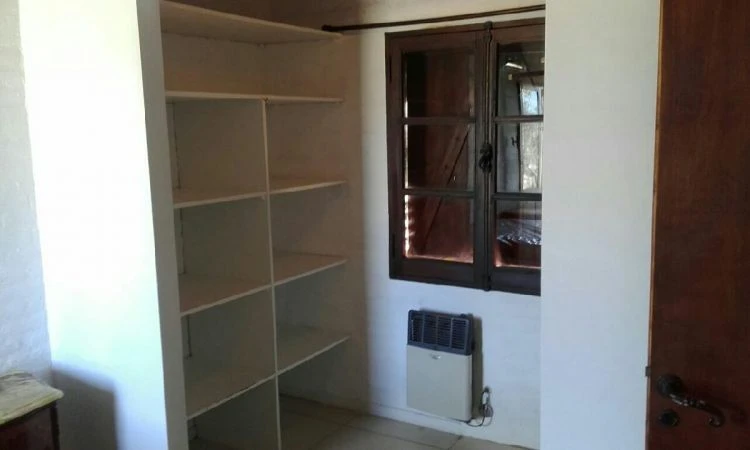 CASA PARA 8 PERSONAS FRENTE BALNEARIO LA PERGOLA - ALQUILER TEMPORARIO - Casa/Chalet en Valeria del Mar