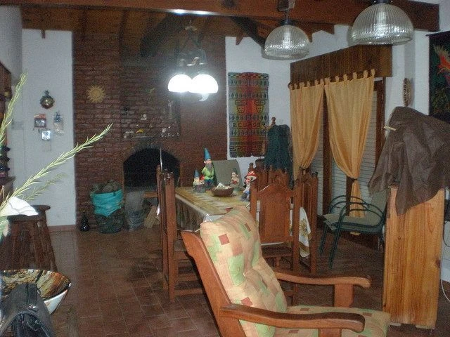 Horamel - Hermoso Chalet en el bosque - A 2 cuadras del Mar y a 1 cuadra del Centro Comercial - Casa/Chalet en Costa del Este