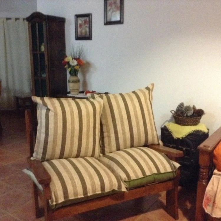 Hermosa Cabaña de 3 ambientes - A 4 cuadras del mar - Cabaña en La Lucila del Mar