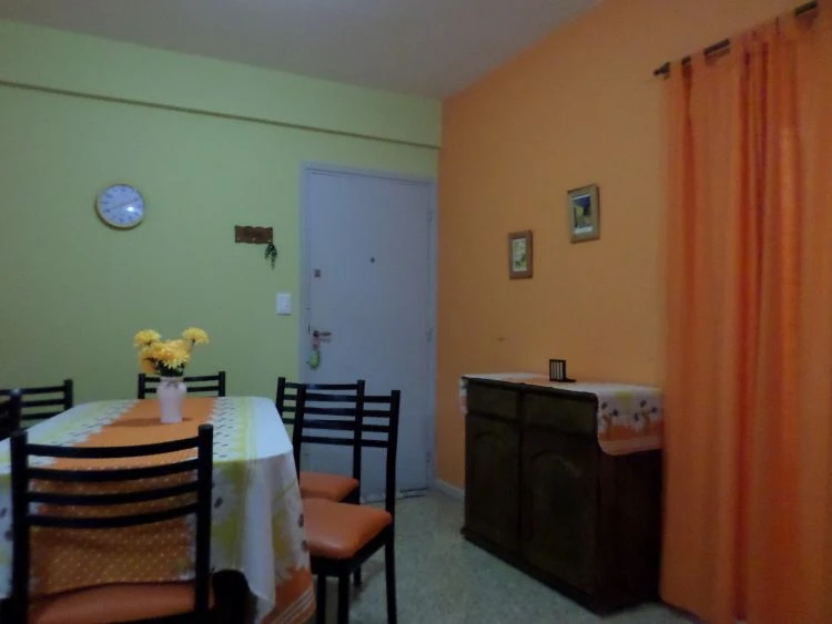 2 ambientes - Sobre Peatonal - A 1 cuadra de la playa - A 2 de Av. San Bernardo - Departamento en San Bernardo