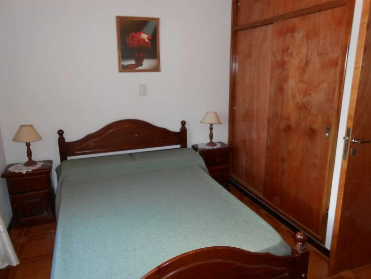 Amplios Departamentos nuevos al frente en primer piso con detalles de categoría - A 1 cuadra del mar. Zona centro. Ambientes amplios y luminosos. - Departamento en La Lucila del Mar