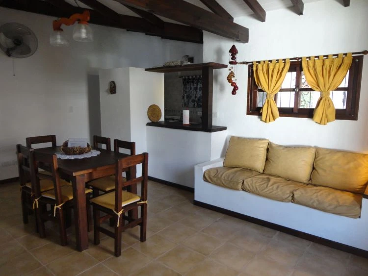 3 Ambientes - Zona muy Tranquila - A 3 Cuadras del Mar - Casa/Chalet en San Bernardo