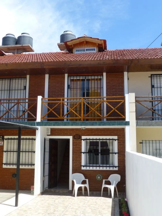 Hermoso triplex para 6 personas - A 3 cuadras de la playa. - Dúplex/Tríplex en Santa Teresita