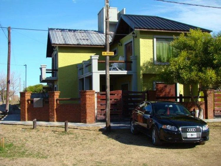 Casa para 10 personas con balcón - Ubicada a 50 mts del mar - Casa/Chalet en Nueva Atlantis