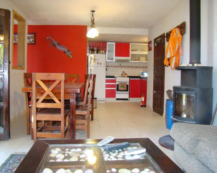 Casa para 10 personas con balcón - Ubicada a 50 mts del mar - Casa/Chalet en Nueva Atlantis
