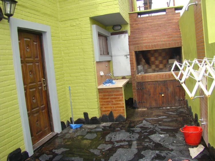 Casa para 10 personas con balcón - Ubicada a 50 mts del mar - Casa/Chalet en Nueva Atlantis