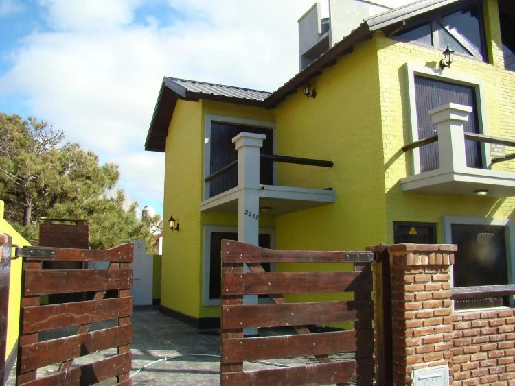 Casa para 6 personas con balcón - Ubicada a 50 mts del mar - Casa/Chalet en Nueva Atlantis