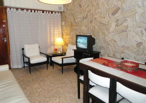 Hermoso Duplex - Con cochera - A 2 cuadras de la playa, 1 cuadra de la peatonal y 1 cuadra de Av. San Bernardo. - Dúplex/Tríplex en San Bernardo