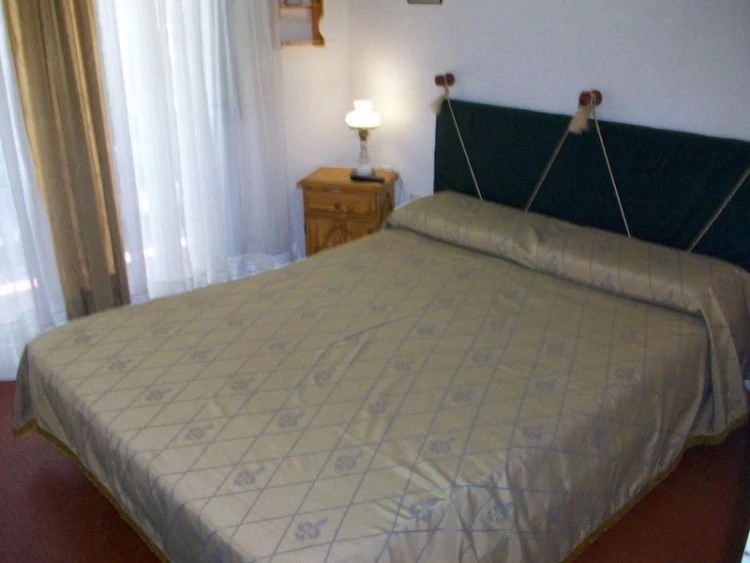 A pasitos del mar y en pleno centro comercial - Equipado para 3 o 4 personas - Departamento en La Lucila del Mar