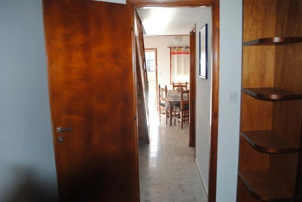 Departamento 1º piso por escalera - Muy luminoso - Departamento en Mar del Tuyú