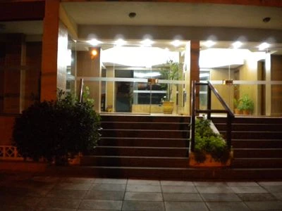 2 ambientes 1°Piso por ascensor con balcón - Excelente ubicación - A 50 mts del mar - Capacidad 5 personas - Edifico Europa 10 - Departamento en San Bernardo