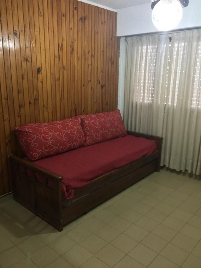 2 ambientes 1°Piso por ascensor con balcón - Excelente ubicación - A 50 mts del mar - Capacidad 5 personas - Edifico Europa 10 - Departamento en San Bernardo