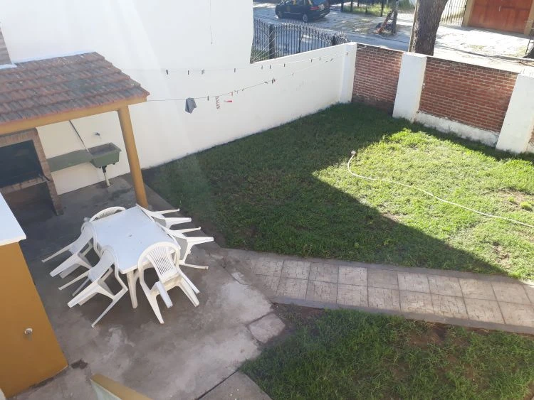 Casa en San bernardo para 6 personas - A 4 cuadras de la playa y tres de Chiozza - Casa/Chalet en San Bernardo