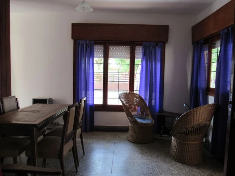 Casa en San bernardo para 6 personas - A 4 cuadras de la playa y tres de Chiozza - Casa/Chalet en San Bernardo
