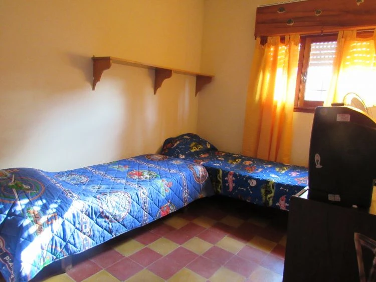 Casa en San bernardo para 6 personas - A 4 cuadras de la playa y tres de Chiozza - Casa/Chalet en San Bernardo