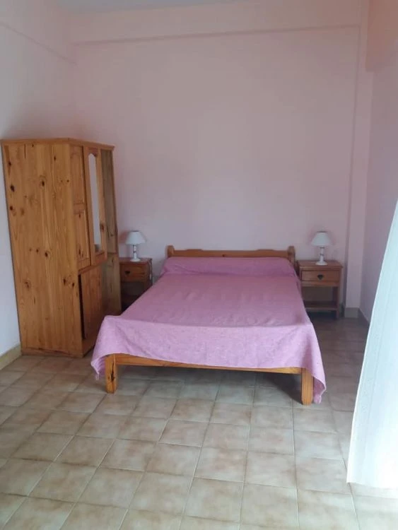 Departamento de 2 ambientes con balcón - A 20 metros de la playa - En 1° piso, a 20 metros de la playa - Departamento en Aguas Verdes
