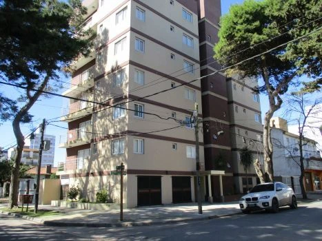 Departamento de 3 ambientes para 5 personas - Ubicado a una cuadra del mar y dos del mar - Departamento en San Bernardo