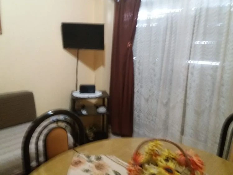 1 ambiente muy bien ubicado - A 1 cuadra de Pza Colón, a 3 de la playa y a 5 del casino.  - Departamento en Mar del Plata