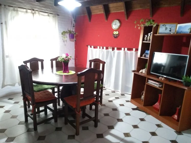 Alpino - 4 Ambientes en Barrio San Rafael - Ambiente Familiar - Capacidad máxima de 4 a 6 personas - Casa/Chalet en Mar de Ajó