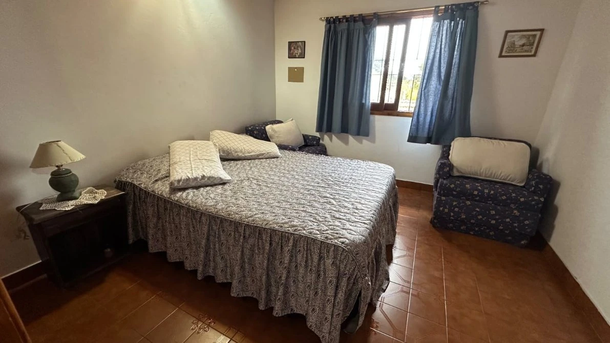 HERMOSO TRIPLEX CERCA DEL MAR, CON TODOS LOS SERVICIOS. - TRIPLEX CON TRES DORMITORIOS, DOS BAÑOS Y ESPECTACULAR QUINCHO CON PARRILLA Y LAVADERO!! - Dúplex/Tríplex en San Bernardo