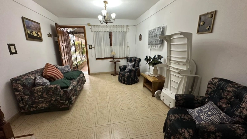 HERMOSO TRIPLEX CERCA DEL MAR, CON TODOS LOS SERVICIOS. - TRIPLEX CON TRES DORMITORIOS, DOS BAÑOS Y ESPECTACULAR QUINCHO CON PARRILLA Y LAVADERO!! - Dúplex/Tríplex en San Bernardo
