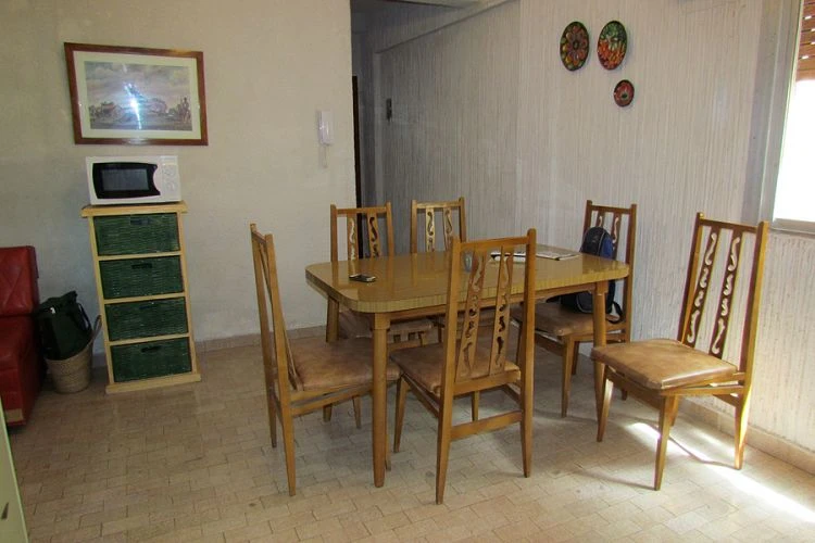 Departamento con excelente ubicacion c/ COCHERA CUBIERTA - Depto a Metros del mar, balcon con vista al mar. - Departamento en San Bernardo