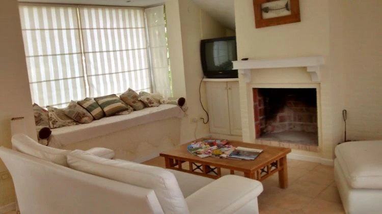 C/PILETA & GARAJE  -ZONA NORTE - CASA PARA 7/ 8 PERSONAS - Casa/Chalet en Pinamar