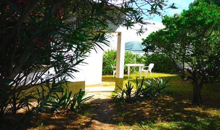 Chalet -  Hermoso monoambiente -  ideal para pareja - Jardín y Estacionamiento - A 3 cuadras del mar - jardín con parrilla uso exclusivo - Casa/Chalet en Mar de Ajó