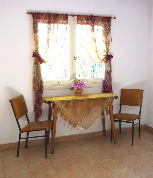 Chalet -  Hermoso monoambiente -  ideal para pareja - Jardín y Estacionamiento - A 3 cuadras del mar - jardín con parrilla uso exclusivo - Casa/Chalet en Mar de Ajó
